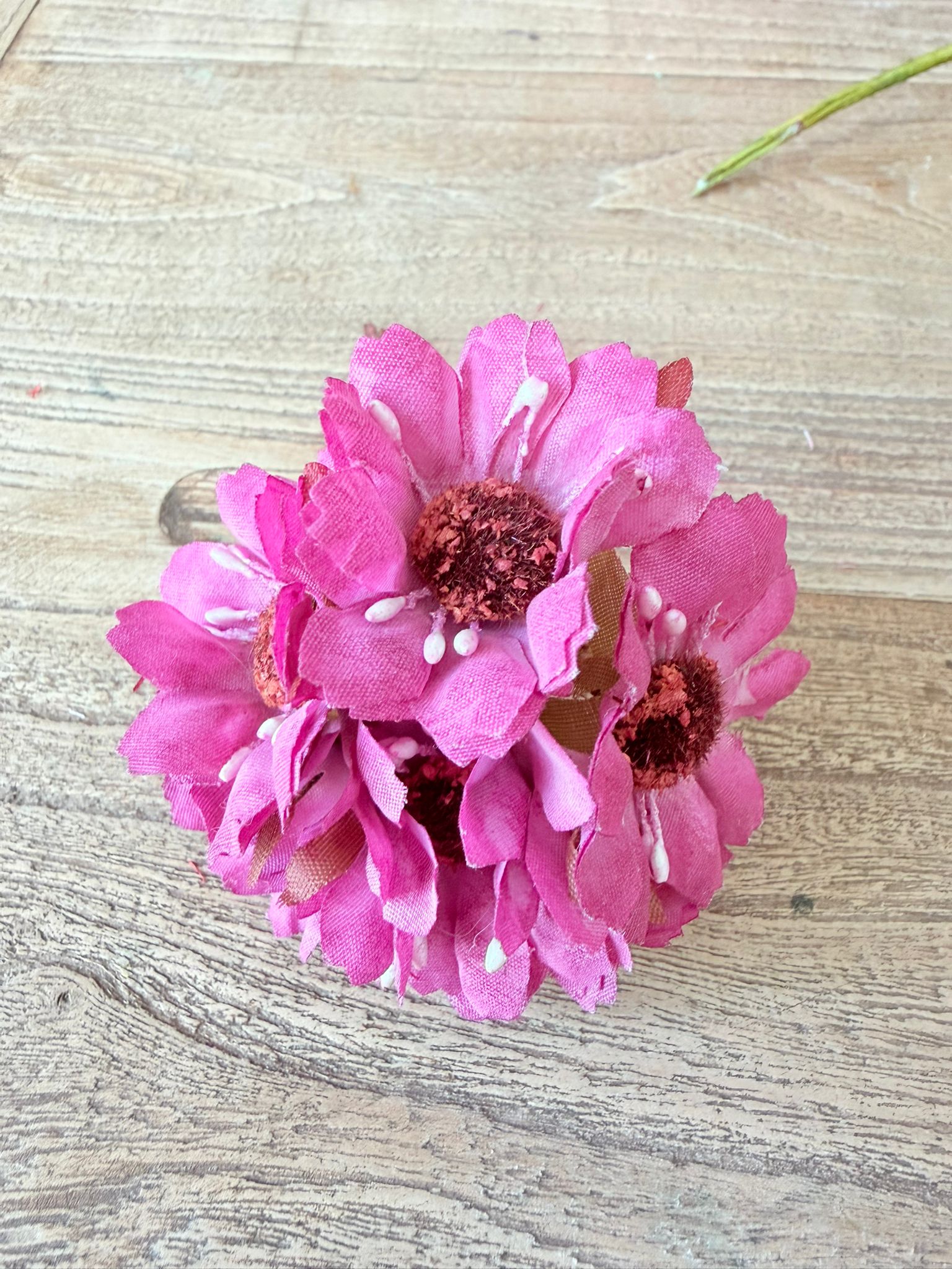 Flor flamenca ramillete margaritas