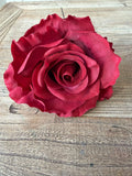 Flor flamenca rosa carmín