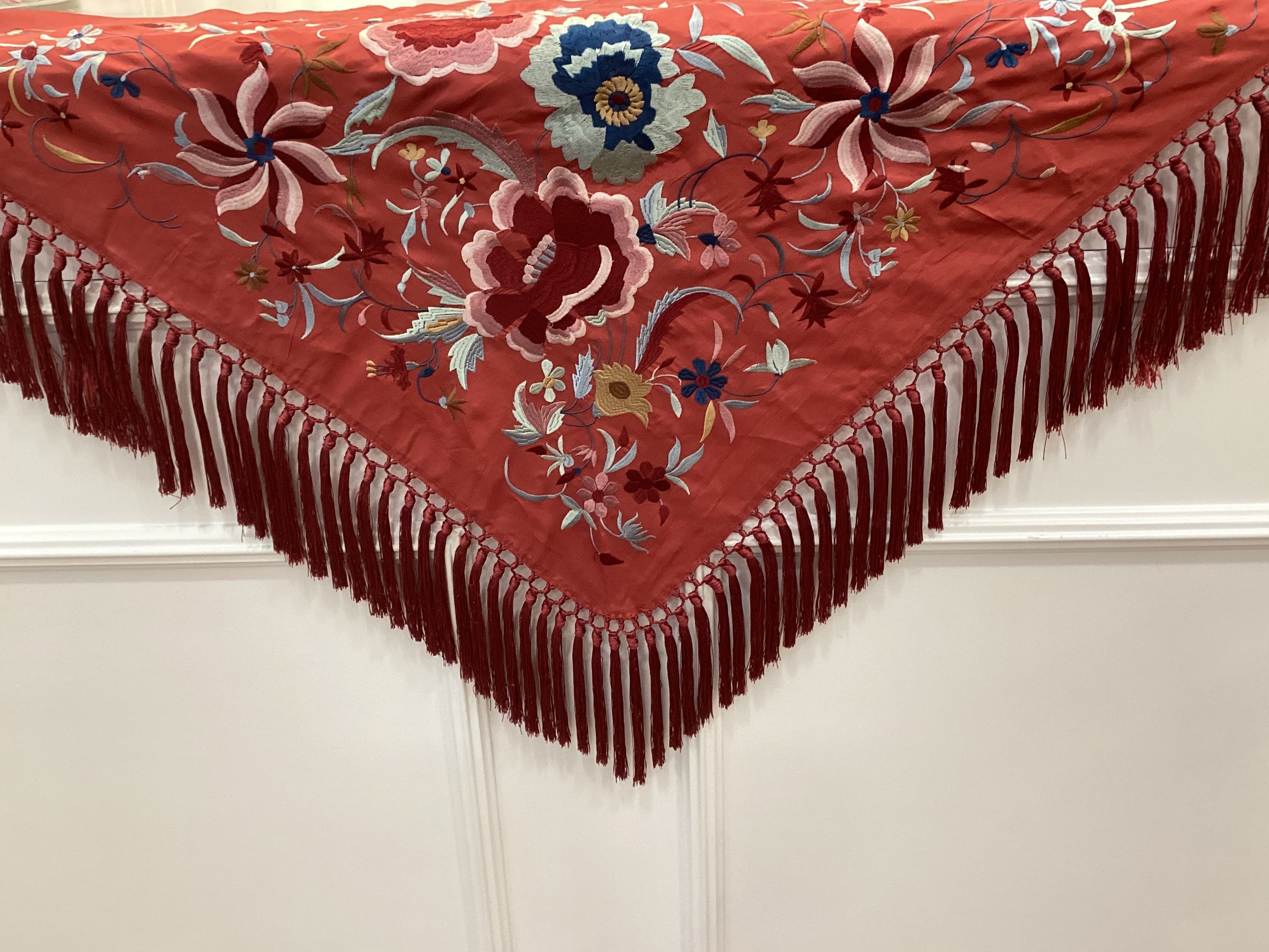 Mantón señora Carlota caldera